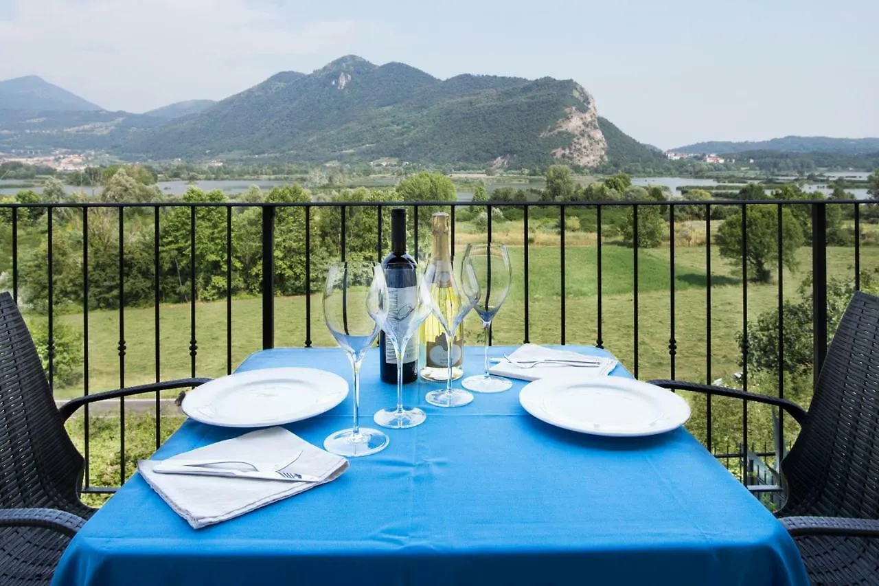 Apartman Vacanze Lago D'Iseo E Franciacorta 2